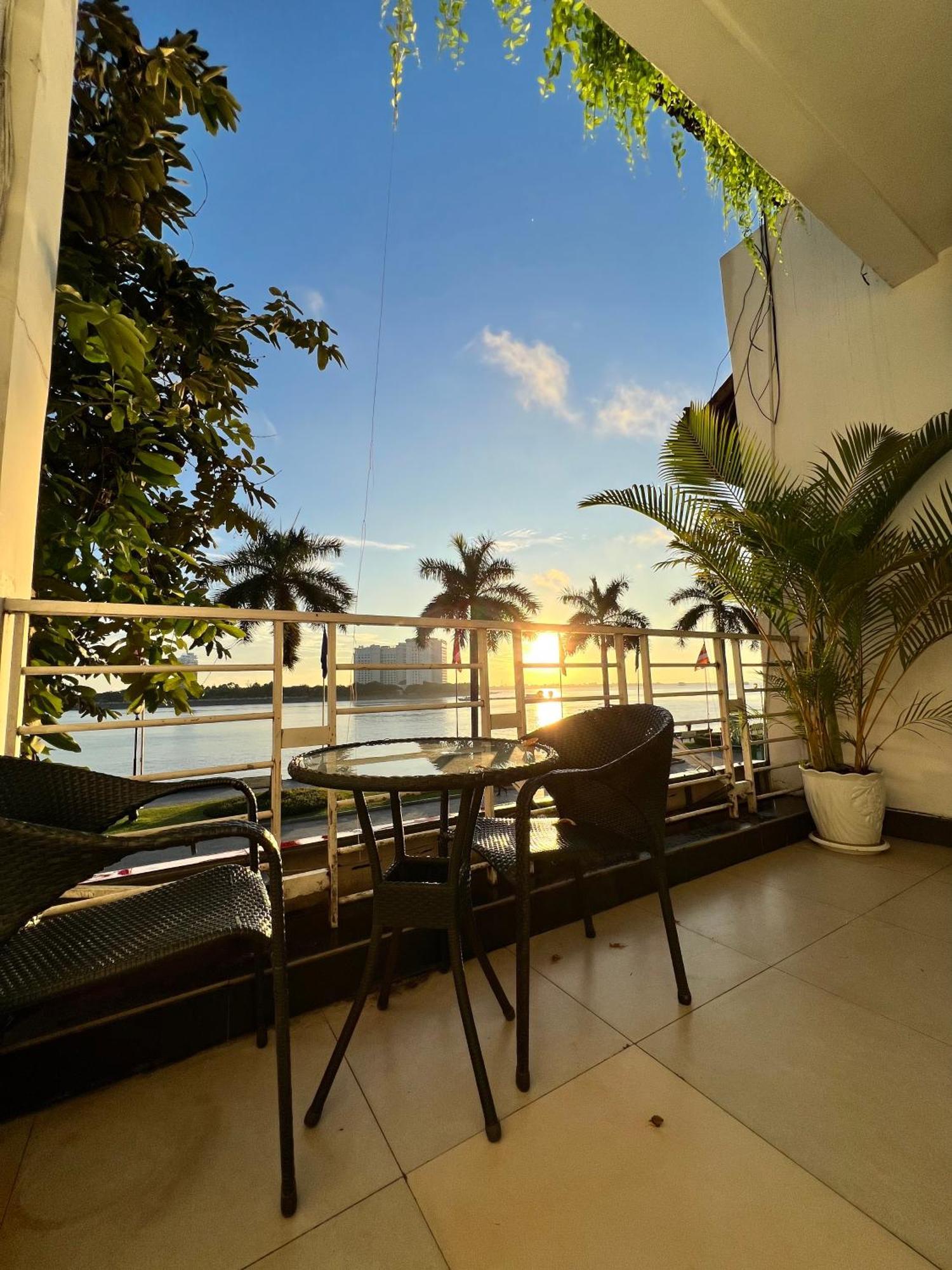 Asiban Quay Boutique Hotel Phnom Penh Zewnętrze zdjęcie